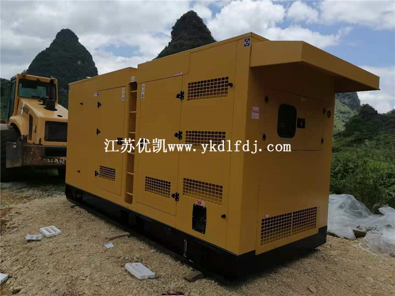 2021年7月10日，2臺(tái)玉柴400KW戶外靜音箱型發(fā)電機(jī)組交付廣西某項(xiàng)目使用