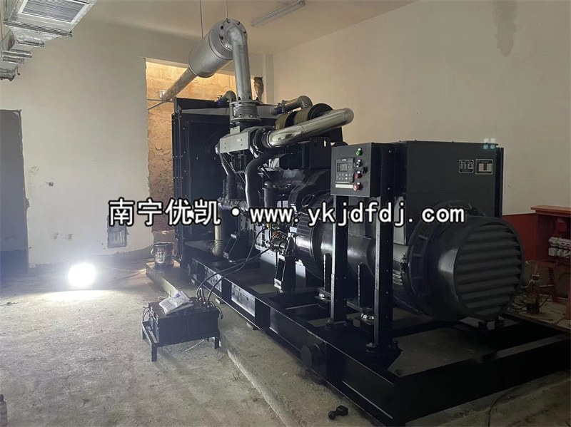 2022年6月14日，800KW上柴柴油發(fā)電機機組發(fā)貨江西九江