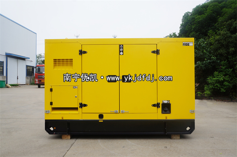 2023年5月31日，客戶定制50kw玉柴靜音柴油發(fā)電機組交貨